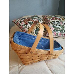 Vintage Longaberger Sloped Medium Bread Vegetable Picnic Basket